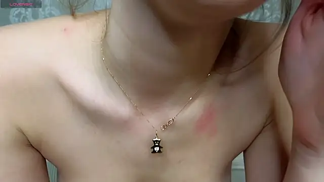 Snapshot of AnneFoxy chatting on March 1, 2025, 10:13 am AnneFoxy online show from March 1, 2025, 10:13 am