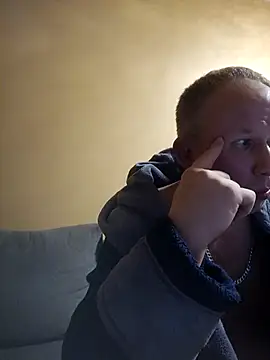 Snapshot of X46x chatting on January 7, 2026, 3:14 pm X46x online show from January 7, 2026, 3:14 pm