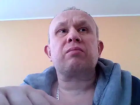 Snapshot of X46x chatting on January 17, 2026, 8:52 am X46x online show from January 17, 2026, 8:52 am