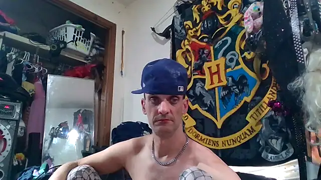 Snapshot of slinginbigD chatting on January 10, 2026, 6:42 pm slinginbigD online show from January 10, 2026, 6:42 pm