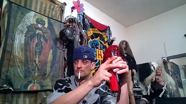 Snapshot of slinginbigD chatting on February 16, 2026, 11:01 pm slinginbigD online show from February 16, 2026, 11:01 pm