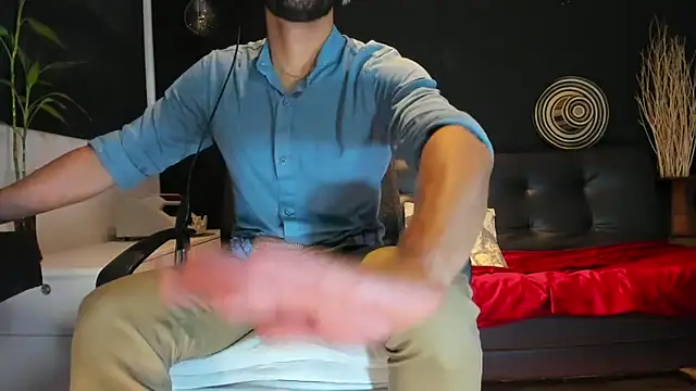 alessandro wye online show from October 11, 2025, 6:56 am