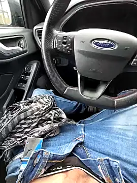 Titanhoott online show from January 20, 2025, 12:49 pm