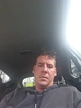 Titanhoott online show from February 7, 2026, 11:14 am