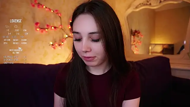 Snapshot of GillianDowdey chatting on February 5, 2026, 3:22 am GillianDowdey online show from February 5, 2026, 3:22 am