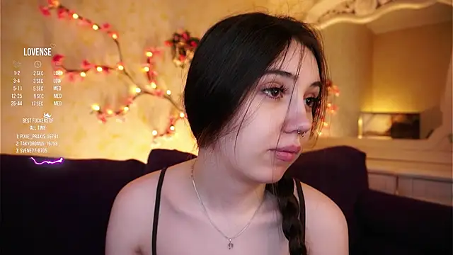 Snapshot of GillianDowdey chatting on February 7, 2026, 3:10 am GillianDowdey online show from February 7, 2026, 3:10 am