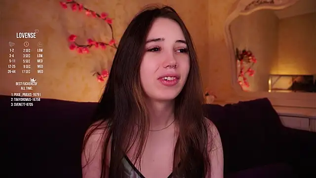 Snapshot of GillianDowdey chatting on February 15, 2026, 3:14 am GillianDowdey online show from February 15, 2026, 3:14 am