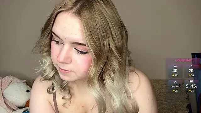 Snapshot of ZaraCreedon chatting on March 2, 2026, 7:15 am ZaraCreedon online show from March 2, 2026, 7:15 am