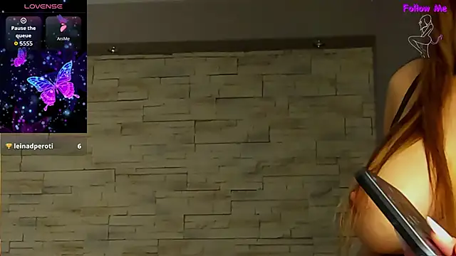 VictoriaMazze online show from January 8, 2026, 3:31 am