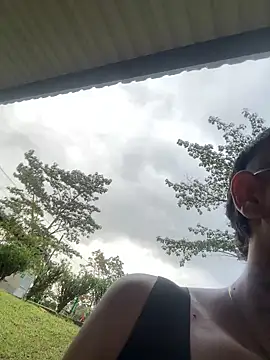 Snapshot of _PhillipBrown chatting on December 15, 2024, 9:53 pm PhillipBrown online show from December 15, 2024, 9:53 pm