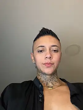 Snapshot of _PhillipBrown chatting on January 29, 2025, 8:40 am PhillipBrown online show from January 29, 2025, 8:40 am