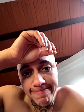 Snapshot of _PhillipBrown chatting on September 18, 2025, 8:44 pm PhillipBrown online show from September 18, 2025, 8:44 pm