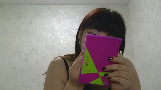 StarandMoon online show from November 28, 2025, 1:14 pm