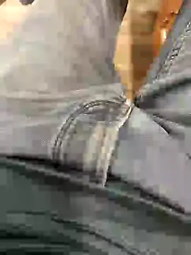 fuckboi2103 online show from January 8, 2025, 10:15 am