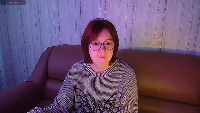 Rudy 02 online show from February 22, 2026, 5:51 am