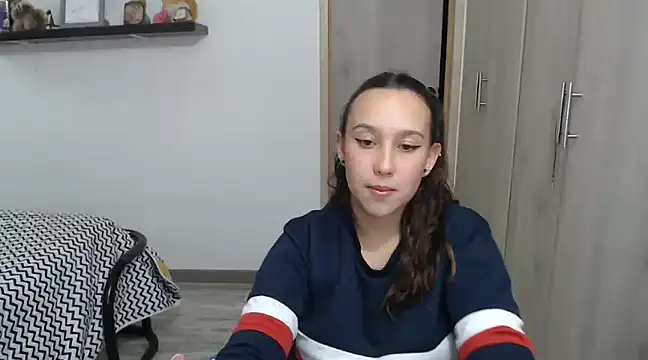 Snapshot of Skarlet_Adams28 chatting on December 12, 2024, 12:48 am Skarlet Adams28 online show from December 12, 2024, 12:48 am