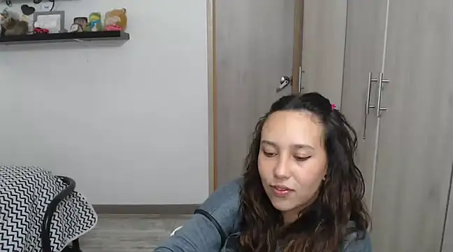 Snapshot of Skarlet_Adams28 chatting on January 10, 2025, 10:57 pm Skarlet Adams28 online show from January 10, 2025, 10:57 pm