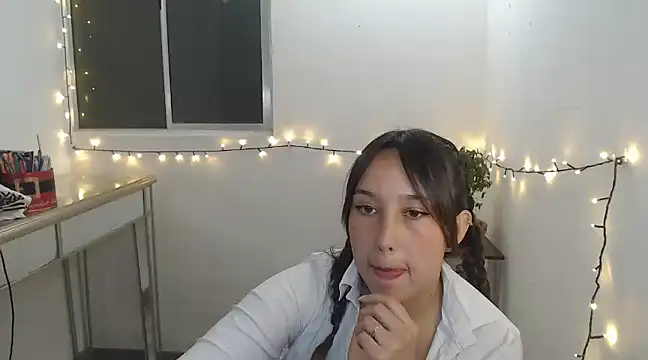 Snapshot of Skarlet_Adams28 chatting on January 24, 2025, 9:15 pm Skarlet Adams28 online show from January 24, 2025, 9:15 pm