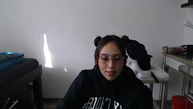 Snapshot of Skarlet_Adams28 chatting on February 6, 2025, 9:06 pm Skarlet Adams28 online show from February 6, 2025, 9:06 pm