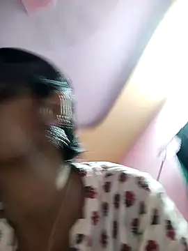 Snapshot of Shivani_Mumbai85 chatting on February 12, 2025, 4:33 pm Shivani Mumbai85 online show from February 12, 2025, 4:33 pm