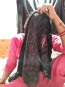 Snapshot of Shivani_Mumbai85 chatting on March 6, 2025, 3:35 pm Shivani Mumbai85 online show from March 6, 2025, 3:35 pm