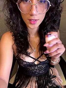 Snapshot of KaitlynLoveCam chatting on January 16, 2026, 10:14 pm KaitlynLoveCam online show from January 16, 2026, 10:14 pm