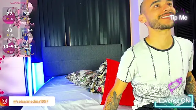 Snapshot of Catalina_Jonex chatting on October 8, 2025, 8:28 pm Catalina Jonex online show from October 8, 2025, 8:28 pm