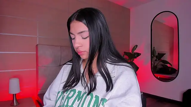 Christine Laam online show from February 10, 2026, 12:09 pm