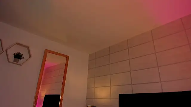 Christine Laam online show from February 17, 2026, 12:12 pm