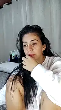 Snapshot of anngela01 chatting on December 4, 2024, 1:58 am anngela01 online show from December 4, 2024, 1:58 am