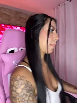 Tamara Roberts1 online show from January 30, 2025, 1:33 am