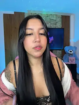 Tamara Roberts1 online show from March 11, 2025, 2:43 am