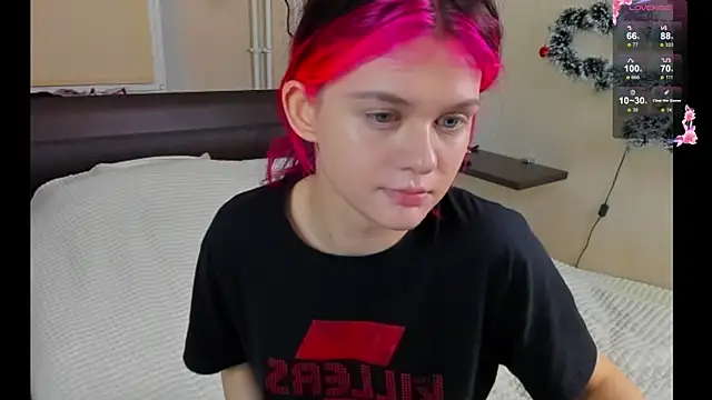 JulieTaylors online show from February 6, 2026, 11:30 pm