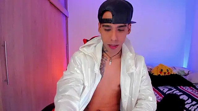 aldrinwhite online show from February 21, 2026, 5:47 pm