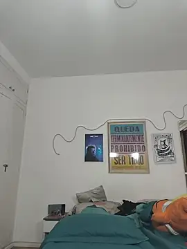 Snapshot of galaxiaa23 chatting on February 21, 2026, 10:44 pm galaxiaa23 online show from February 21, 2026, 10:44 pm