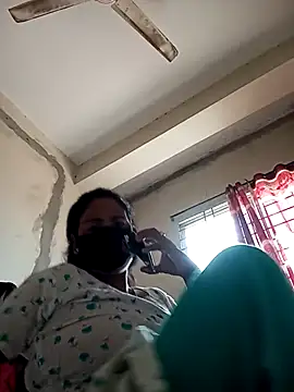 Snapshot of Neha-Roy chatting on February 8, 2026, 6:28 am Neha-Roy online show from February 8, 2026, 6:28 am