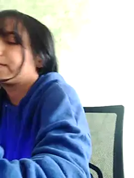 DakotaHoland online show from October 18, 2025, 2:51 pm