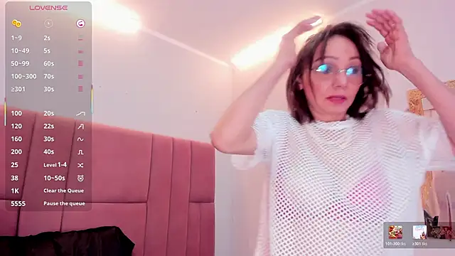 Snapshot of JennieRosse chatting on February 8, 2026, 1:36 pm JennieRosse online show from February 8, 2026, 1:36 pm