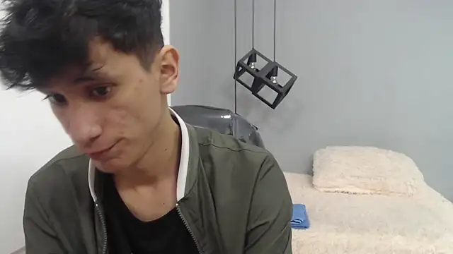 Snapshot of alan_ws chatting on December 31, 2024, 12:25 pm alan ws online show from December 31, 2024, 12:25 pm