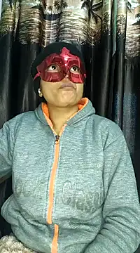 bigtitsqueen online show from January 8, 2025, 3:40 am