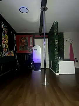 Luluof online show from October 2, 2025, 9:38 am