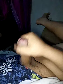 Whiper2024 online show from October 30, 2025, 3:30 am