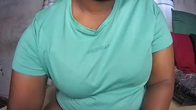 Snapshot of Sexyebonyxxx87 chatting on September 10, 2025, 12:05 pm Sexyebonyxxx87 online show from September 10, 2025, 12:05 pm