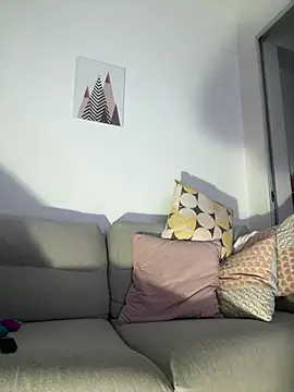 Snapshot of Tayra_Pradit chatting on February 20, 2026, 6:26 am Tayra Pradit online show from February 20, 2026, 6:26 am