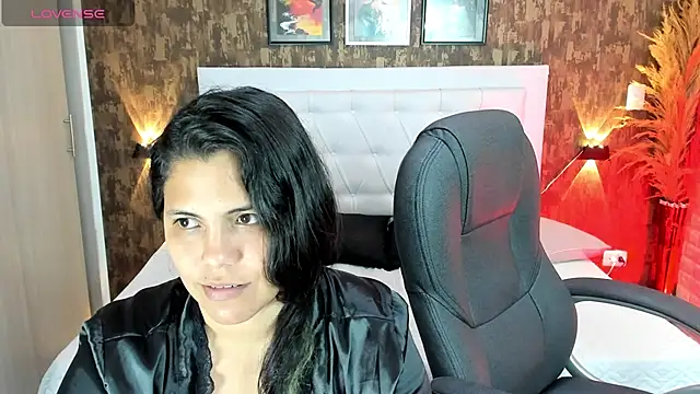 Snapshot of dulce__love69 chatting on January 13, 2025, 4:07 am dulce love69 online show from January 13, 2025, 4:07 am