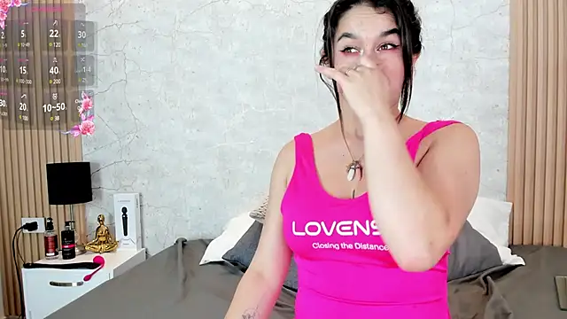 Snapshot of mayragonzpe__ chatting on February 1, 2025, 7:13 pm mayragonzpe online show from February 1, 2025, 7:13 pm