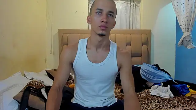 Snapshot of stepcouple_XXX chatting on March 2, 2026, 8:15 pm stepcouple XXX online show from March 2, 2026, 8:15 pm