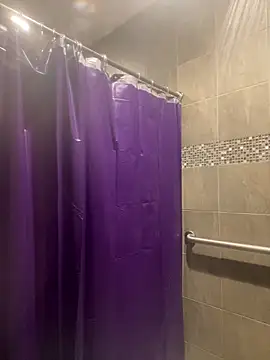 prettyrichie online show from March 19, 2025, 6:35 am