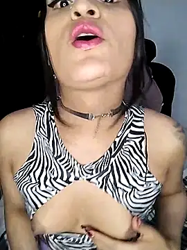 Pussycat 9999 online show from February 9, 2026, 11:20 pm