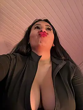 Snapshot of Anily_Lovely chatting on March 9, 2025, 1:14 am Anily Lovely online show from March 9, 2025, 1:14 am